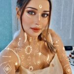 Madhuurima Instagram - This year manipulate yourself energies into fulfilling your desires. Hope this reel helps you kick start your new year. All the best 😍😍 #reels #power #spirituality #spiritualawakening #spiritual #spiritualhealing #thoughtoftheday #newyear #goodvibes