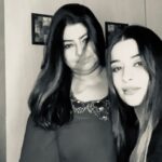 Madhuurima Instagram – Meri maaaaa. Mummmaaaa 😍🤗🤗 happy happy Mother’s Day mommy. @whitepeacockhealing 😍. Actually everyday I try n make it special 😜. Thank u God for giving me such a supportive and encouraging mother. My guru ❤️. #mothersday #mother #ilovemymother #❤️