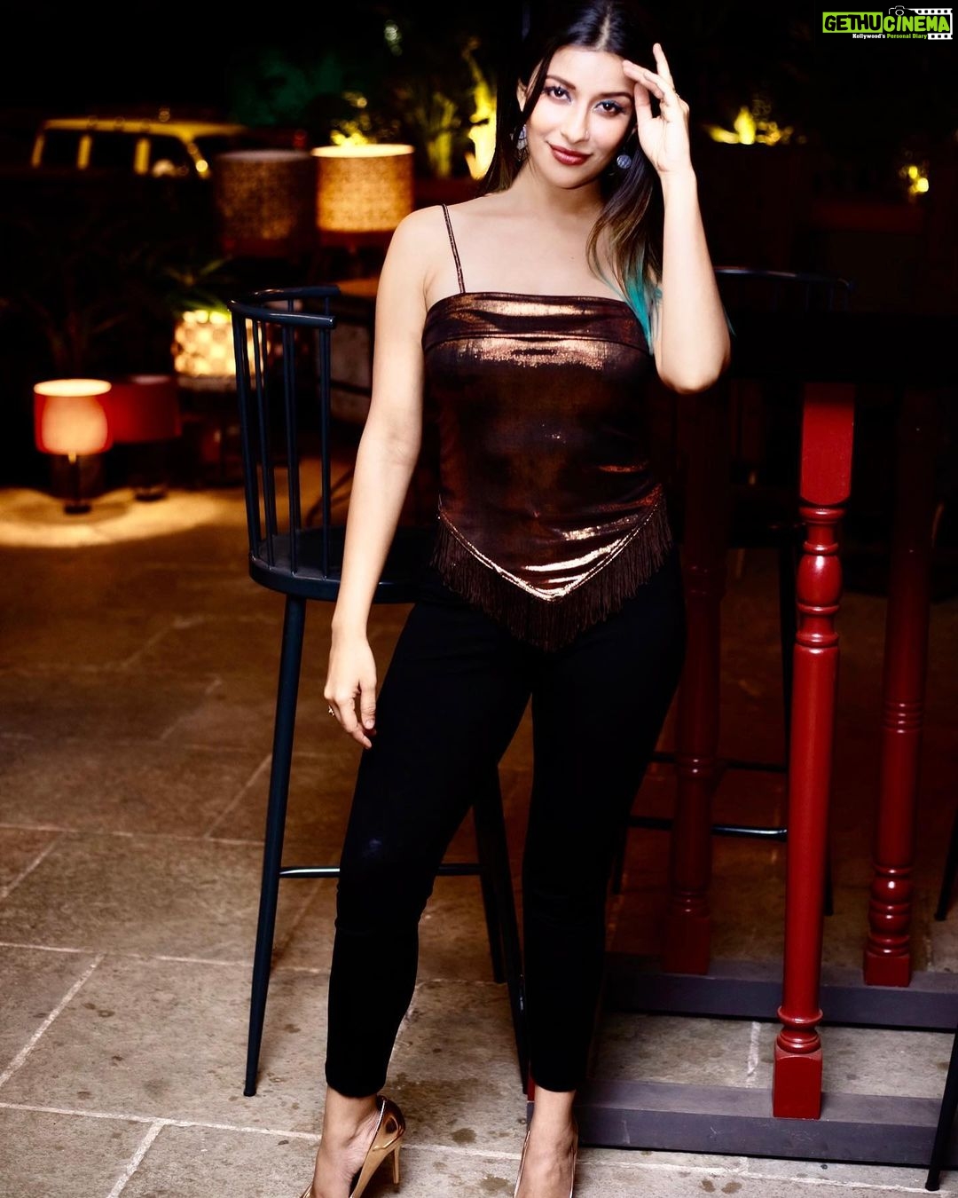 Madhuurima Instagram - Women’s day celebration with @shimmerentertainment @pocolocotapasandbar ❤️❤️ Shot by @sonalmanohare