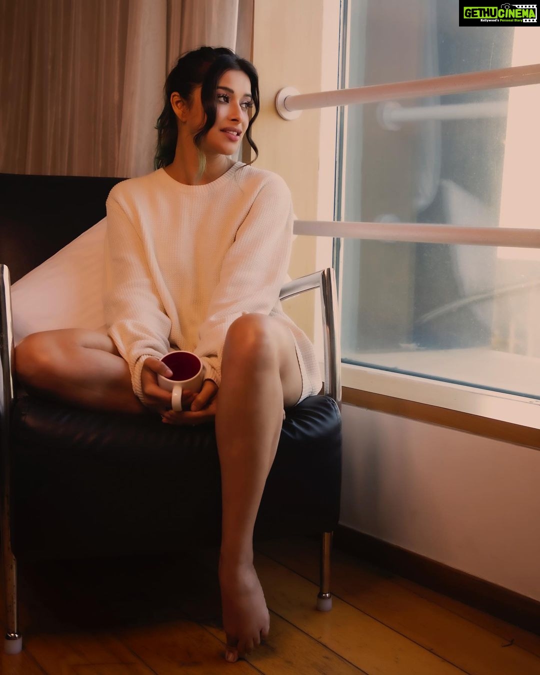Madhuurima Instagram - It’s Tuesday ! And look at me ? Still in a relaxing mode 🤦🏻♀️. But u guys pull up your socks and have a great day ❤️❤️ 📷 @artistry_lenses #tuesday #morning #morningvibes #motivation #goodmorning #goodday #nyrabanerjee #instadaily #instagram #instagood #instadaily #instalike #instamood #instapic #explore
