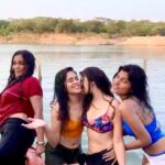 Madhuurima Instagram - #bigginishoot with my #helllojias #helllojee @altbalaji #reels #reelsinstagram #reelitfeelit #videoofthenight #girls #girlgang * @nyra_banerjee @kalyani_chaitanya @akshaya_shetty @mishthi_tyagi @rahul_paanichalajayega @dipalisharma29 @nitinn_rrao @rahulsharma777 @vaebhavsinghm @kashishr_ #DheerendraGautam @oberoi.inderpreet @shanewazsabir @vishal.watwani @renuwatwani @kashan_22 @iamkdubey @akansha_trehan #HimanshuKesarwani #PradeepBanerjee @baljitsinghchaddha @ashwaryvats
