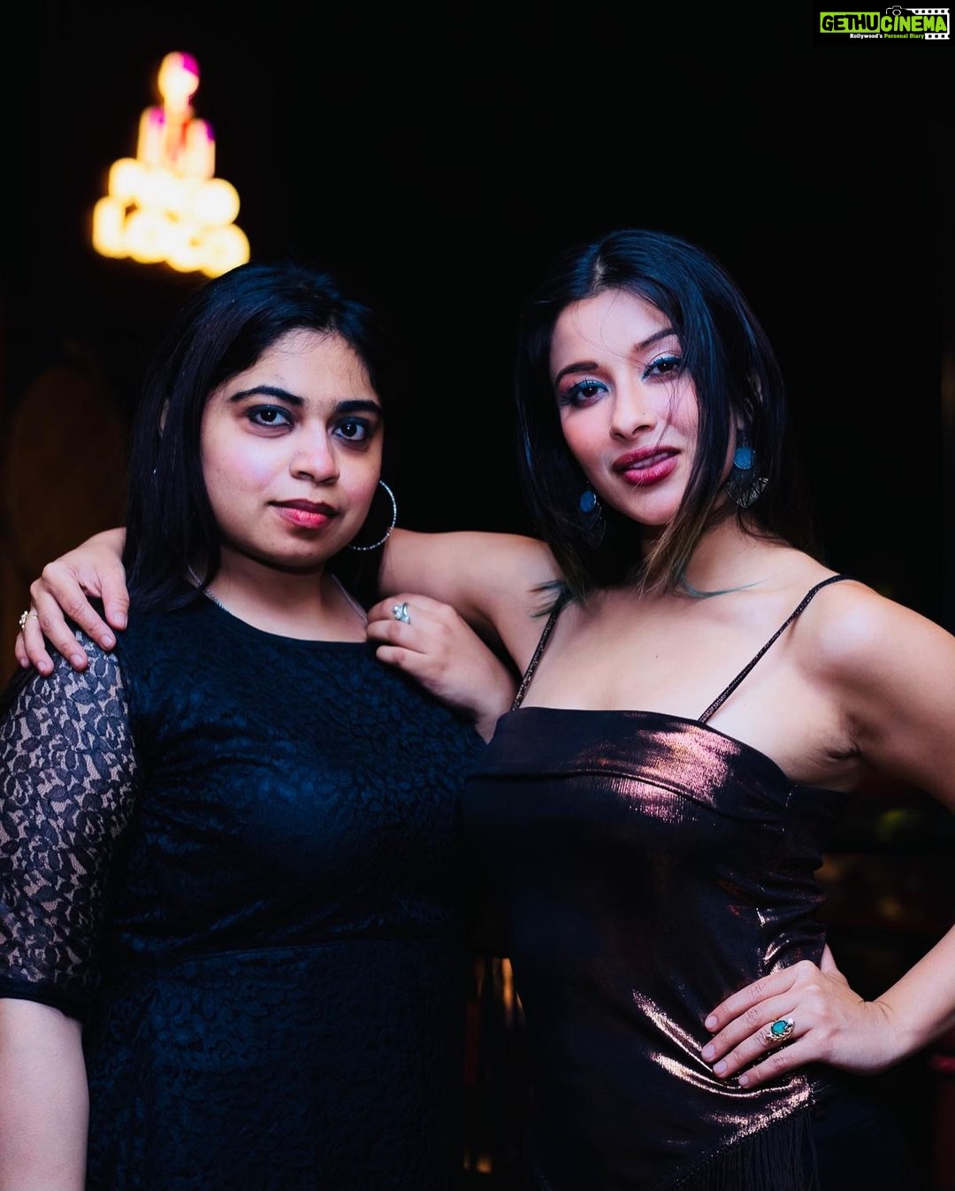 Madhuurima Instagram - Women’s day celebration with @shimmerentertainment @pocolocotapasandbar ❤️❤️ Shot by @sonalmanohare