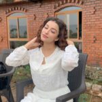 Madhuurima Instagram - When u are the DOP’s fav!! #drone #dronephotography #shooting #actor #white #nyrabanerjee #vintage #somethingnew #love #gratitude