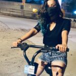 Madhuurima Instagram - Riding my worries away 😛😛😛 #ride #rideit #free #freedom #passion #life #bandra