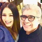 Mahima Chaudhry Instagram – 😀😄😁 @rajeevmasand #laughteristhebestmedicine