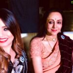 Mahima Chaudhry Instagram - Dreamgirl & i ❤️.. last evening . I got lucky !! Yup ..I got to share the screen with her and big B once in my lifetime-Baagbaan . What a film .#me #instagram #instapic #event#dreamgirl#hemamalini