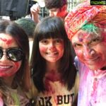 Mahima Chaudhry Instagram – When your in great company … its a blast ! @gauri8gupta @ trishaachhabraa