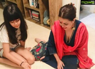 Mahima Chaudhry Instagram - My little artist... and the one who makes my house a home, my life complete, my diwali sparkle.... ❣ happy diwali everyone. Hope you all have a great year. Lots of 💖#diwali#rangoli