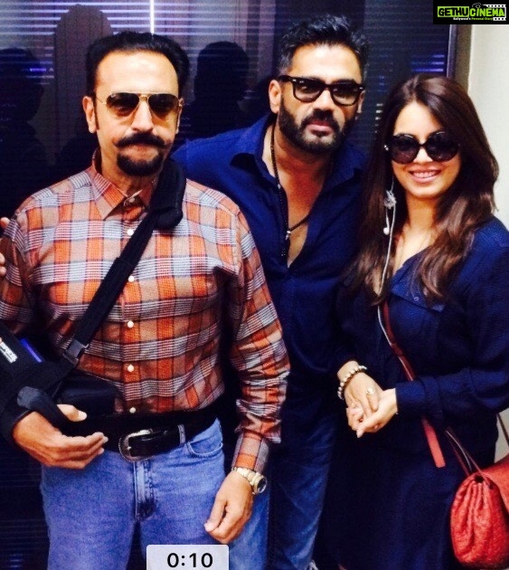 Mahima Chaudhry Instagram - Happy birthday gg. Wish u joy, good health and success .,may u continue yo do great films#happybirthday #bollywood #badman @gulshangrover@sunilshetty