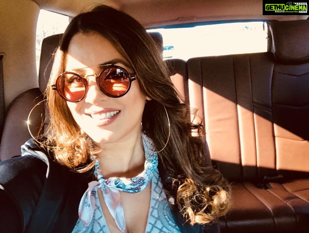 Mahima Chaudhry Instagram - Sharing the look for that afternoon event#cool🤪