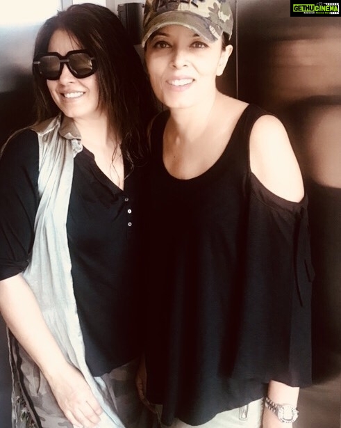 Mahima Chaudhry Instagram - Happy birthday ๐ ๐. To the sister who is surely more blessed... wish you so much happiness ash ๐.you eat the cake and it shows up on me..... no twinning dosnt help here..#ash.chaudhry1#sisters #birthdaygirl #birthdaygirl๐ #twinning