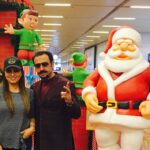 Mahima Chaudhry Instagram – Merry xmas … perfect pic with the good man santa n d Bad man GG