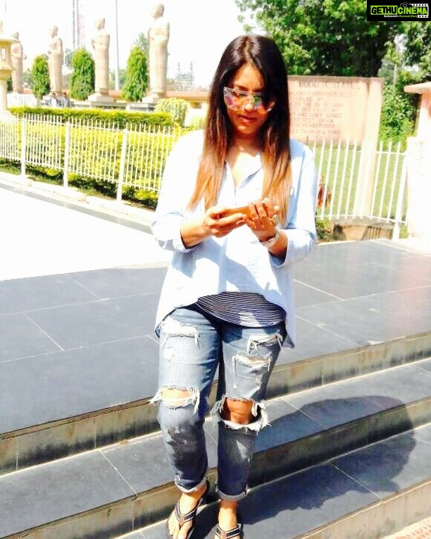 Mahima Chaudhry Instagram - Finally made it to Bodhgaya ..wow so peaceful