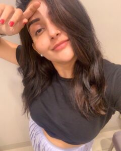 Mahima Nambiar Instagram - If I was you, I'd wanna be me too 🌟

#mandatorymirrorselfie 
#mirrorselfie #selflove #selfaddicted #ilovewhatisee #mirrormirror #youarebeautiful