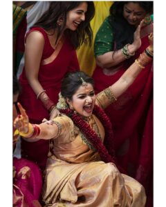 Malavika Wales Instagram - Champion 👰 #kirukkiweddingseries @nithyaraam PC : @mojin_thinavilayil