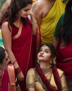 Malavika Wales Instagram - Kanmani 👁 #kirukkiweddingseries @nithyaraam PC: @mojin_thinavilayil
