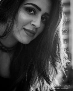 Malavika Wales Instagram - La vie est belle ❤️
📷 @pournami_mukesh_photography