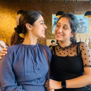 Malavika Wales Instagram - “And when you get scared : Look me in the eyes, hold me a little tighter and smile. Coz I m not going anywer.”@pournami_mukesh
📷 @i_harirs