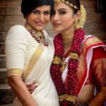 Mandira Bedi Instagram – Here’s looking at you, my loving and lovely friend.. beautiful inside and out. 
Love you Mon! ❤️
.
.
@imouniroy