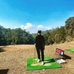 Manisha Koirala Instagram - Back on #golfcourse .. value of the routine; trusting your swing 😁😜 @gokarna_forest_resort Gokarna Forest Golf Resort