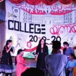 Manju Warrier Instagram – A big hug and thanks to the sweethearts of Thevara Sacred Hearts College for this amazing love and energy showered during the promotions of #PrathiPoovanKozhi! U guys simply rock! ❤️
#sacredheartscollege #PrathiPoovanKozhi