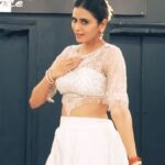 Meenakshi Dixit Instagram – Kehna hi kya 🎶❤️

Choreographed by @rajendrachaturvedi 

#meenakshidixit #reelsinstagram #reels #reelitfeelit #dance #dancereels #fun #love #trending #instagood #indiandance
