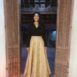 Megha Akash Instagram - 🌼💛