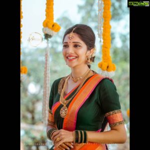 Milana Nagaraj Instagram - #KrissMi Wedding diaries❤️
Styling:@tejukranthi
Blouse:@avani_designstudio 
Makeup and Hair:@makeup_sachin
Photography:@barrys.photography 
Decor:@lakirutheweddingplanner