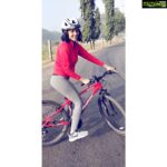 Milana Nagaraj Instagram - #CyclingDiaries #ShootLife #LoceMocktail💙 With @sricrazymindzz @darling_krishnaa.. ❤