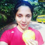Milana Nagaraj Instagram - Sunday without eating pineapple is a sunday wasted! #SundayWalk #GKVK.. This is the motivation behind Sunday early morning walks😋😍 #Eatfresh #EatNatural #HealthyLife!! And that mouth watering weird expression😉