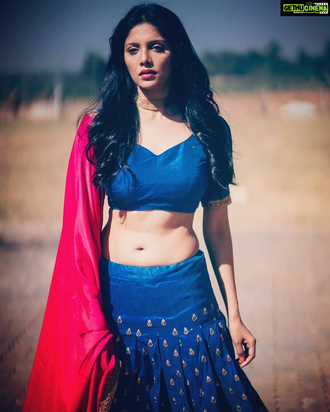 Milana Nagaraj Instagram - One of my recent favourites😍 Makeup @makeup_sachin @shobha_devraj Thanks for the lovely outfit👌 PC: @niranajnakash