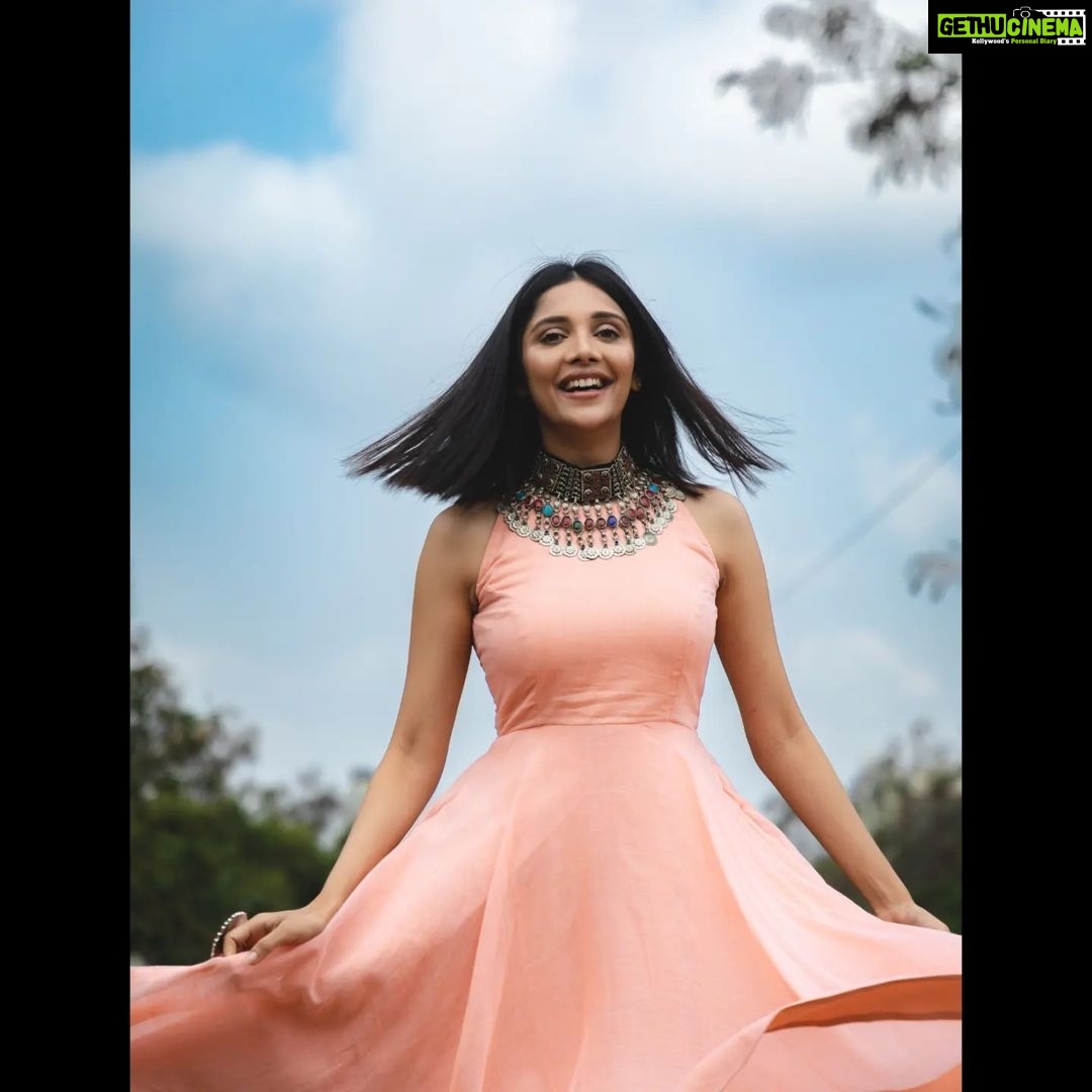 Milana Nagaraj Instagram - Outfit: @kalasthreebytejaswinikranthi Styling: @tejukranthi MUA: @makeup_sachin Assistant Styling : @khushi_jagadisha Accessories: @baublelove