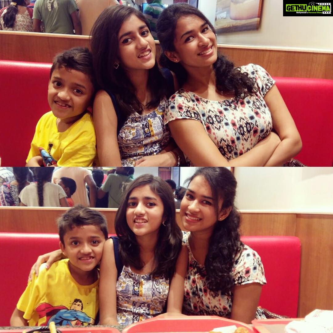 Misha Ghoshal Instagram - And v r BACK 😁😁😁 #fununlimited 😁💃🏻