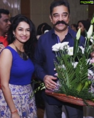 Misha Ghoshal Instagram - With the most versatile actor, on his b'day 😁#ulaganayagan#legend#bdaypics#myfavourite#blessed 😍 Kamal sir u r the best 😁