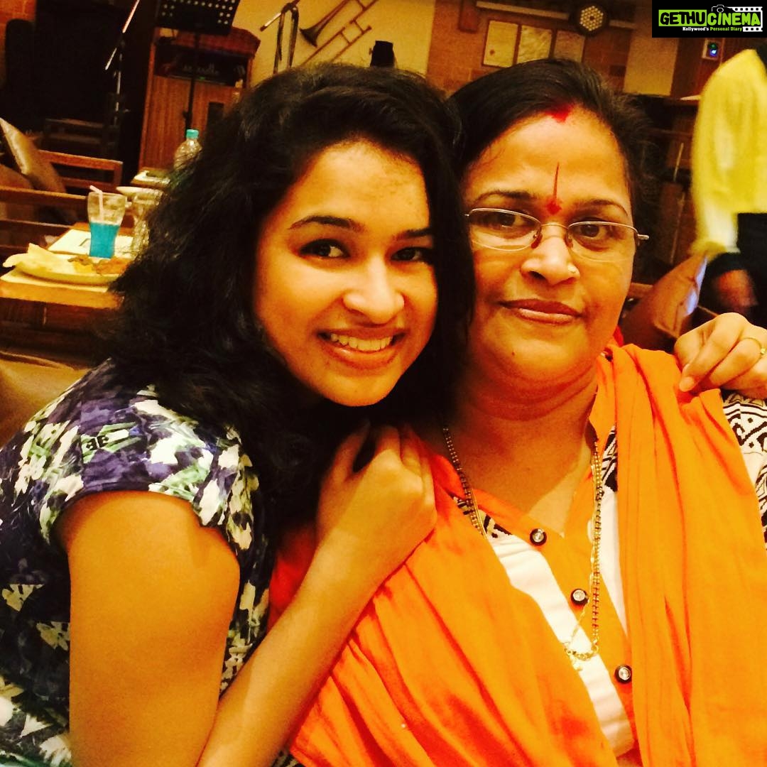Misha Ghoshal Instagram - Mommy's b'day 😁