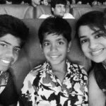 Misha Ghoshal Instagram - #kaakamuttai#lovelykids 😘😁 glad i cud meet them