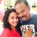 Misha Ghoshal Instagram – With my #vadacurrycostar nd a superb Director, VP 😁