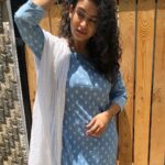 Misha Ghoshal Instagram - 🌼 Wearing @useeshopapp 😊
