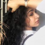 Misha Ghoshal Instagram - Bringing in the Festivities with my favourite @danielwellington. Use my code DWMEESHA to get a 15% off at checkout #danielwellington #ad