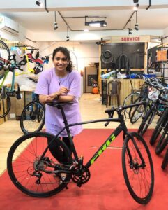 Misha Ghoshal Instagram - Cycling has always been close to my heart since my childhood nd @annanagarcycles made me travel through all those nostalgia ❤️ had a lovely experience there 😊 all u cycle lovers should deff check this place out and visit their page for any further queries 👍🏼
Btw though i likes this a lot, this is not the cycle i bought…stay tuned to see the cycle i bought for myself 🥰 
#nostalgia #new #cycle #bicycle #collaboration #promotion