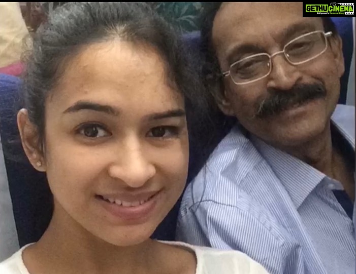Misha Ghoshal Instagram - Happy Fathers day to my handsome papa and my partner in crime ❤️ I love youuuuu ❤️❤️❤️ to all the Fathers out there, you are all awesome 🥰 #fatherhood #firsthero #friend