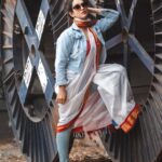 Misha Ghoshal Instagram – ✨

Designer: @styleupramyasekar
Saree : @dd_silkhouse.
blouse: @ramya_sekar_design_studio 
MUA: @devismakeupartistry
hairstylist: @rama_sareedrapist
Jewellery: @chennai_jazz
Photography: @portraitsbyunni and @infinity_skylight

#photography #photoshoot #styling #fushion #chennai #omr #denimjacket #denim #saree #actor #actorslife #shoot