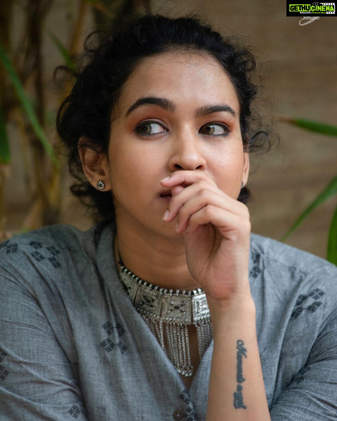 Misha Ghoshal Instagram - ✨ PC: @ramani_s2udioofficial