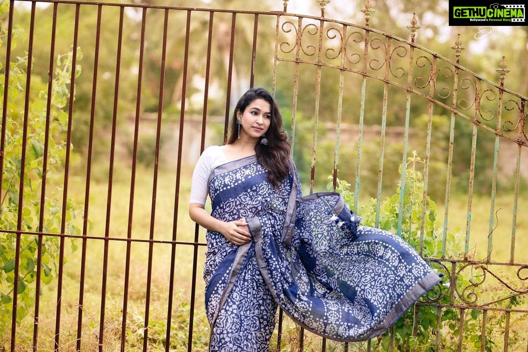 Misha Ghoshal Instagram - Throwback to my last photoshoot 😁 PC: @ramani_s2udioofficial