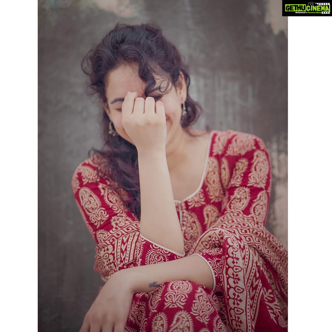 Misha Ghoshal Instagram - 😇😇😇 PC: @sabs_giri