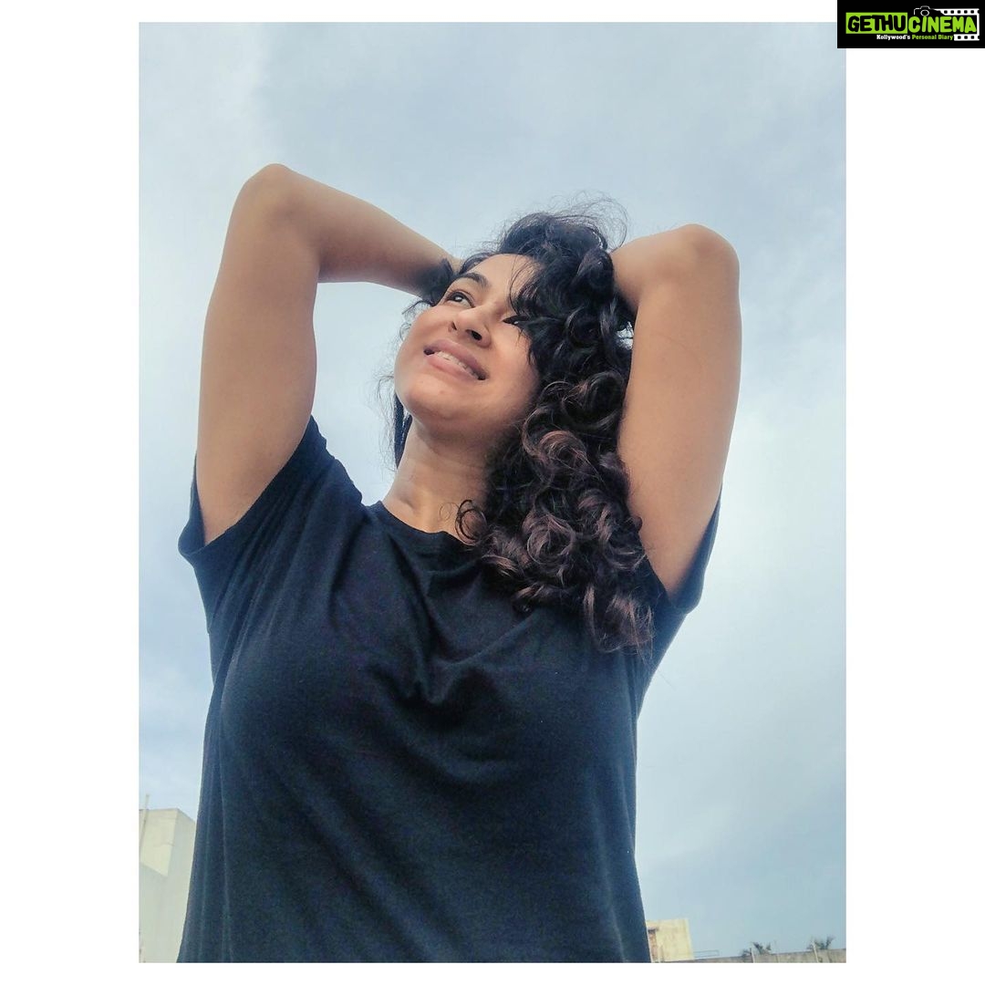 Misha Ghoshal Instagram - Let ur actions speak for u 😇
