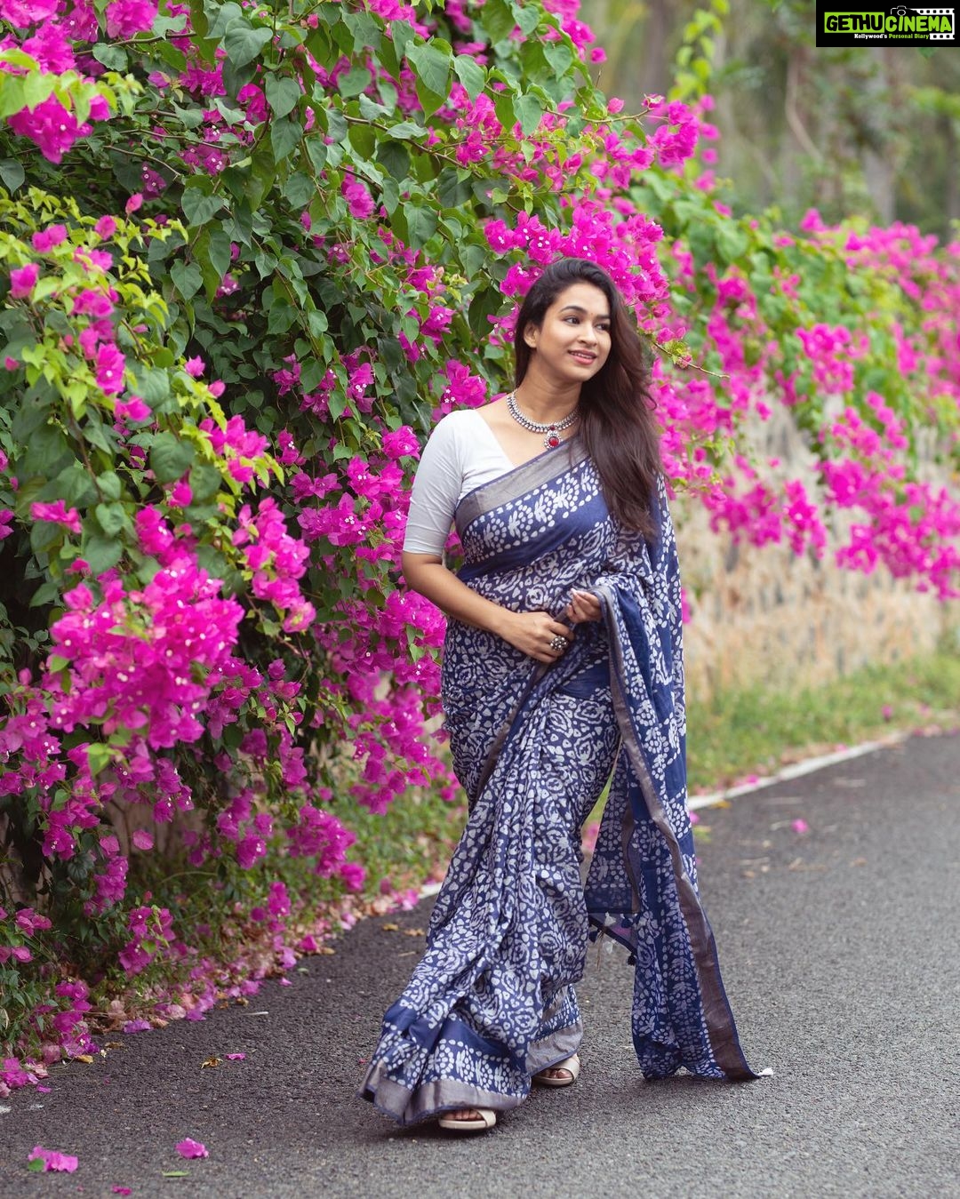 Misha Ghoshal Instagram - Going with the flow ❤️ PC: @ramani_s2udioofficial