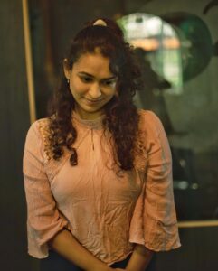 Misha Ghoshal Instagram - Learn to Love every color ❤️ PC: @ramani_s2udioofficial