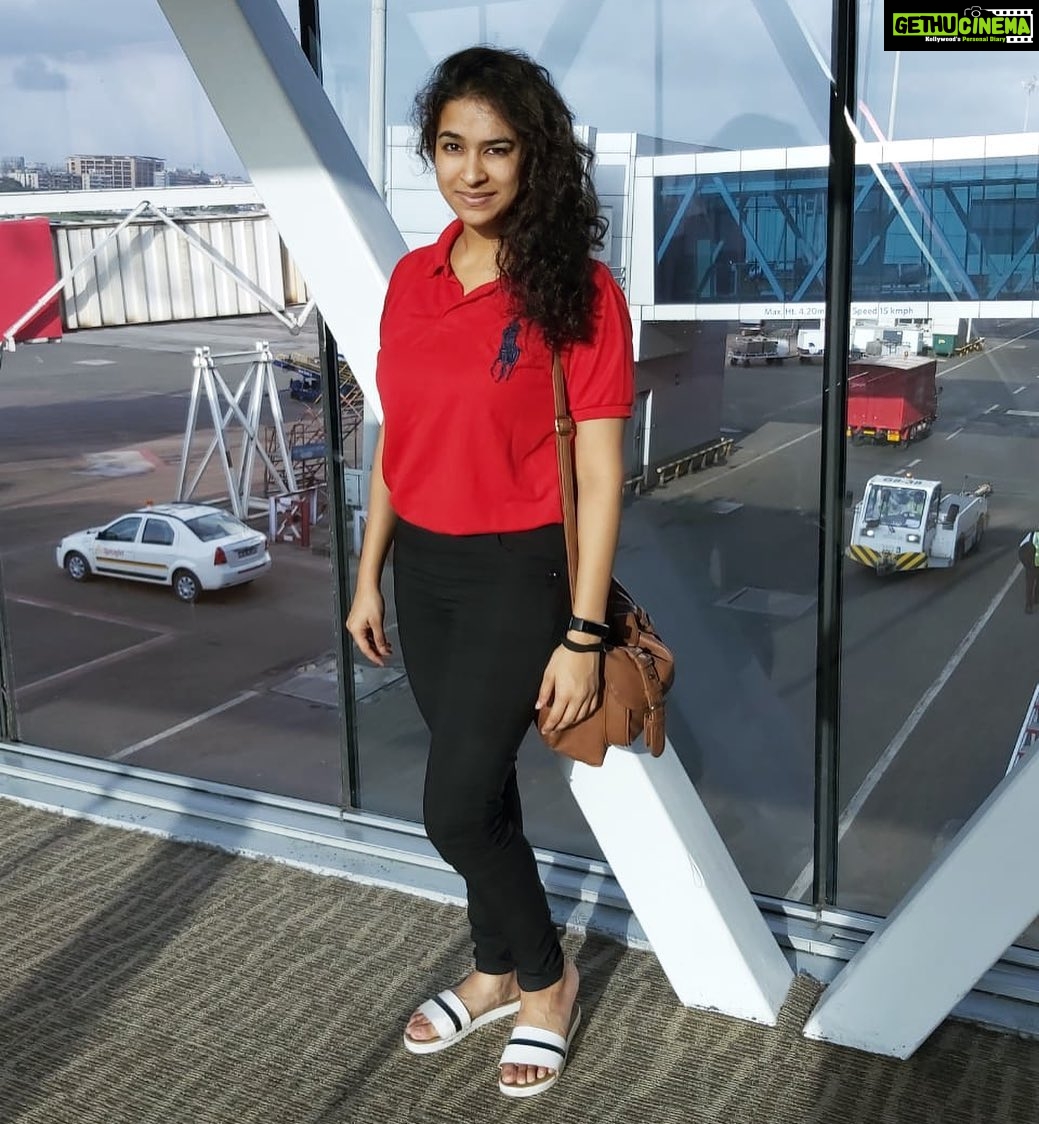 Misha Ghoshal Instagram - 1st pic of 2020 😊