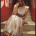 Misha Ghoshal Instagram - Thanx a ton @sekarsilks for sending me 1 of the best saris from ur upcoming collection ❤️ felt overwhelmed flaunting this beautiful sari 🙏🏼 wish u guys all the best 👍🏼 keep up the good work❤️ PC : @dr_rajma_chawal